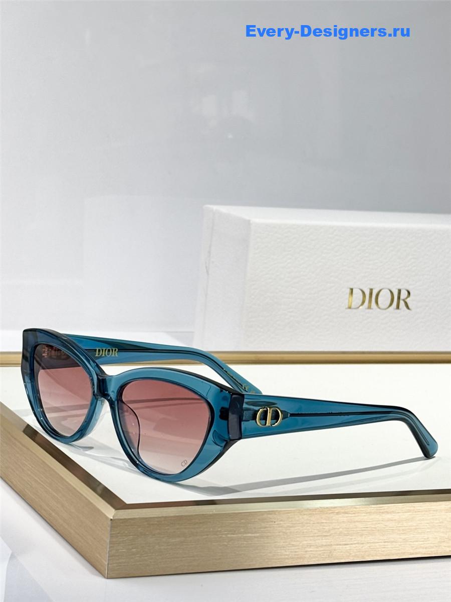 D10r glowb11 blue sunglasses