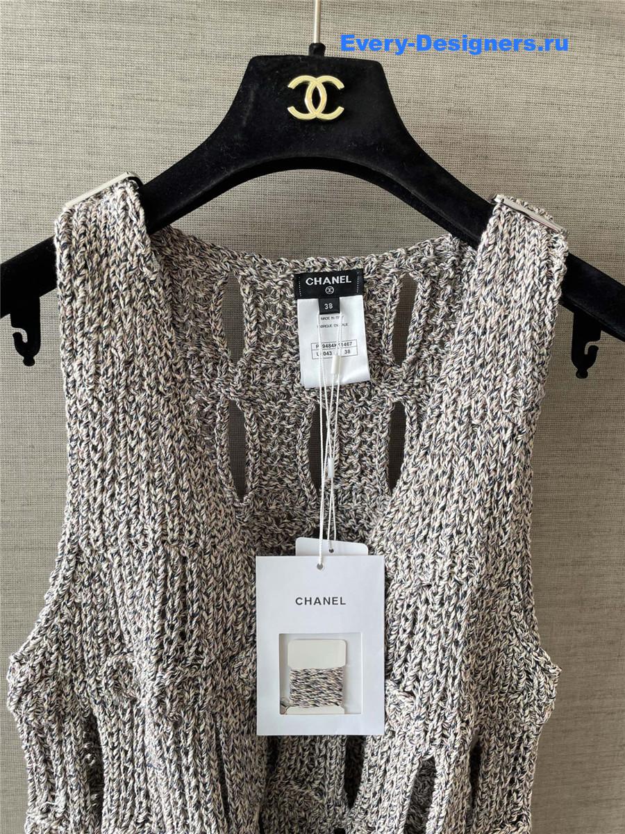 Ch**el grey hollow vest