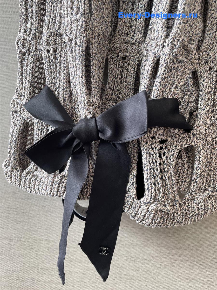 Ch**el grey hollow vest