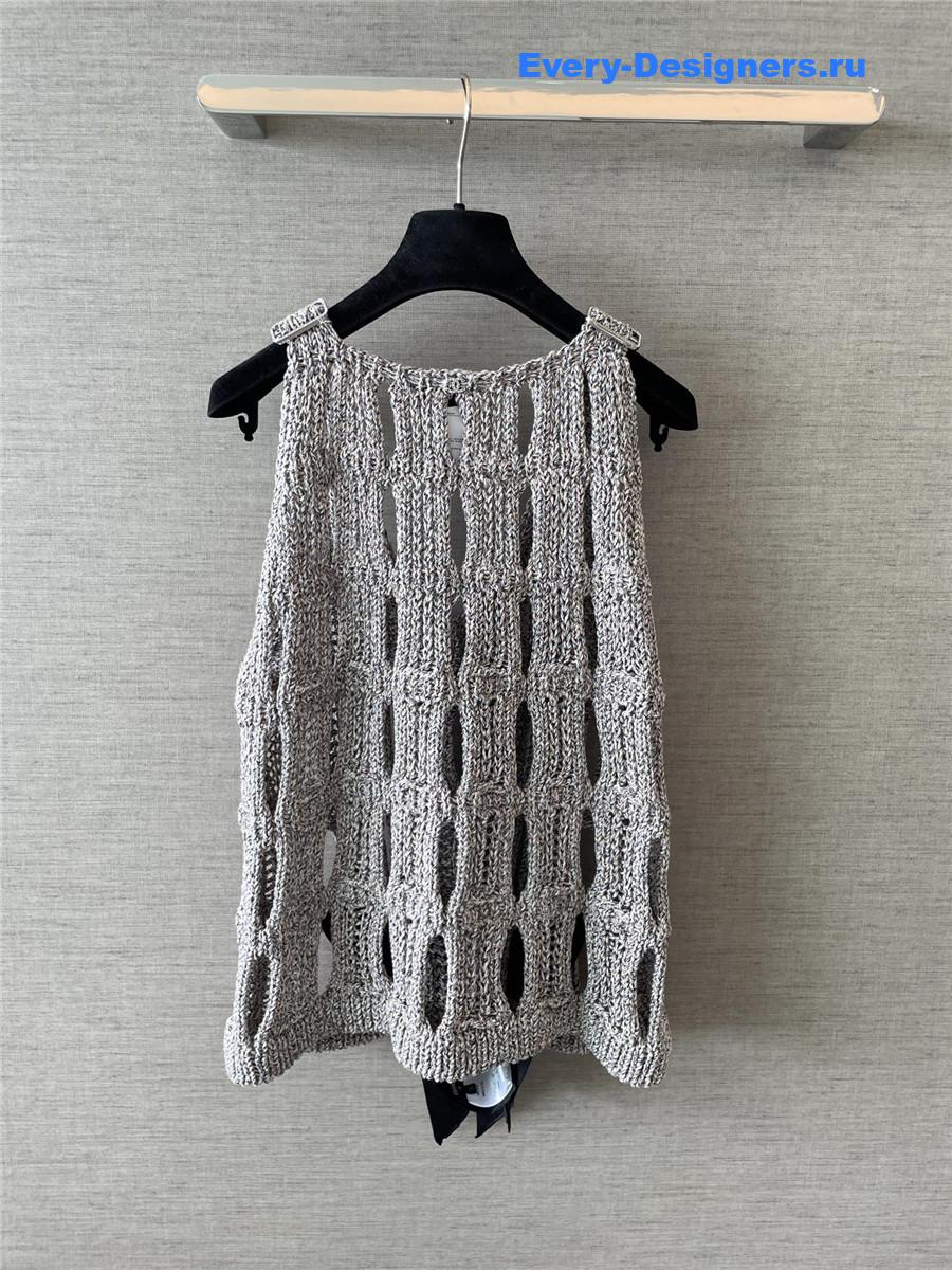 Ch**el grey hollow vest