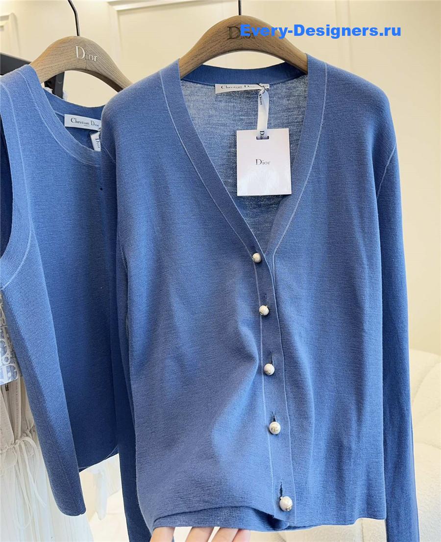 Ch**el knitted vest dark blue cardigan set