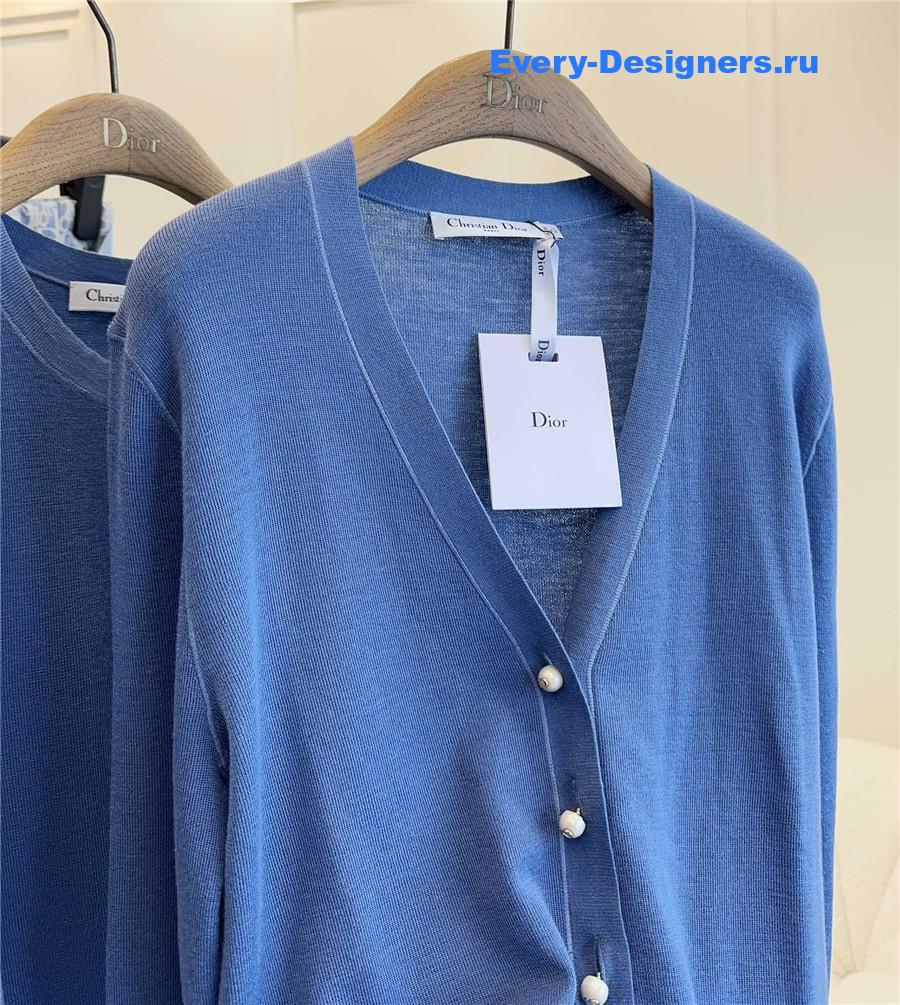 Ch**el knitted vest dark blue cardigan set