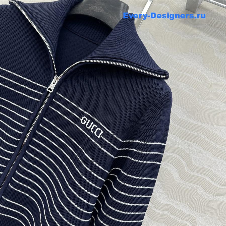 Gvc*1 navy polo jacket
