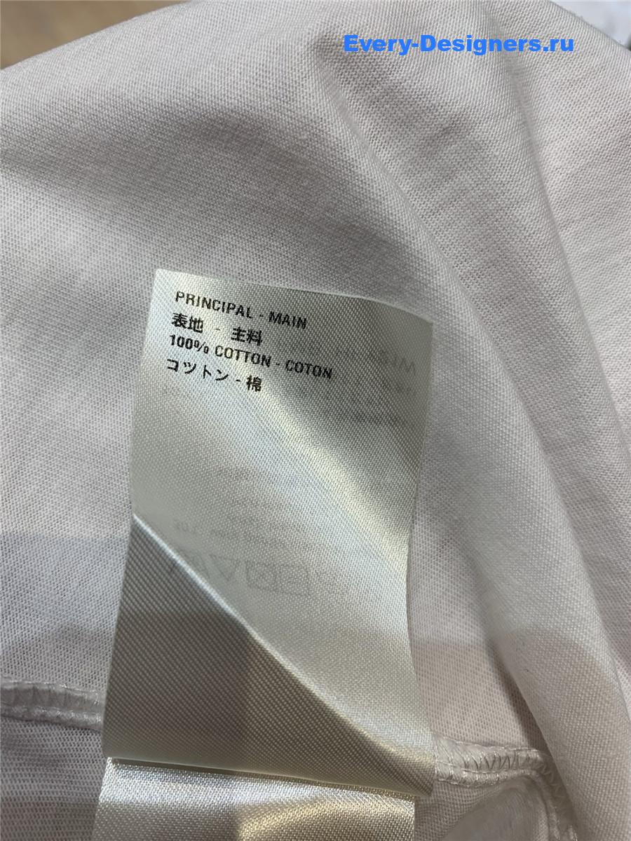 l0vis Vvtt0n white logo t-shirt