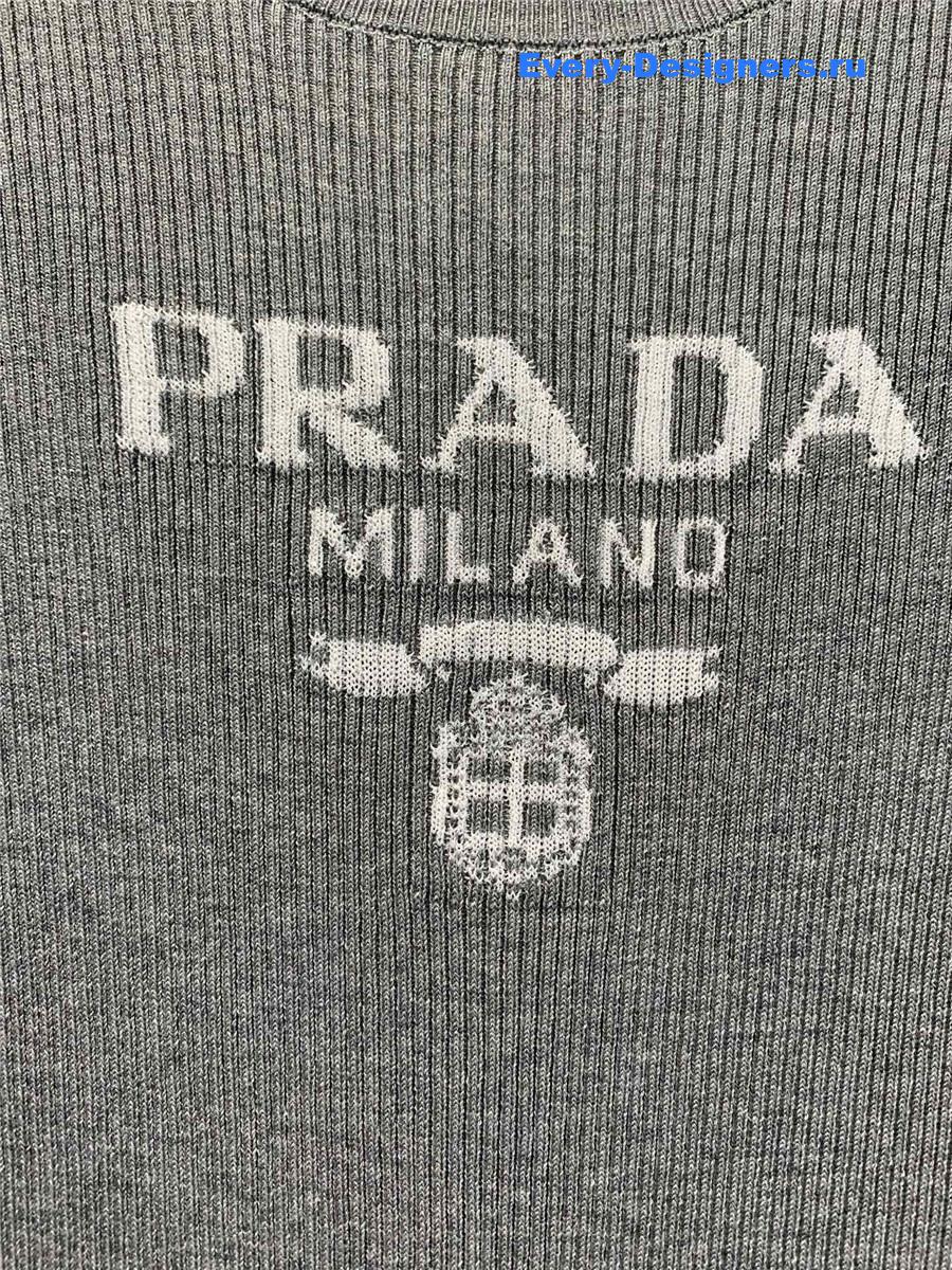 Pra*a gray ivory silk sweater