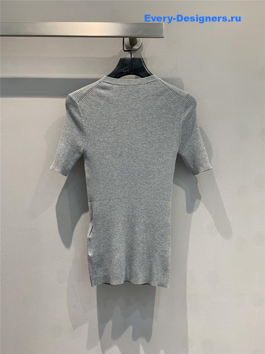 Pra*a gray ivory silk sweater