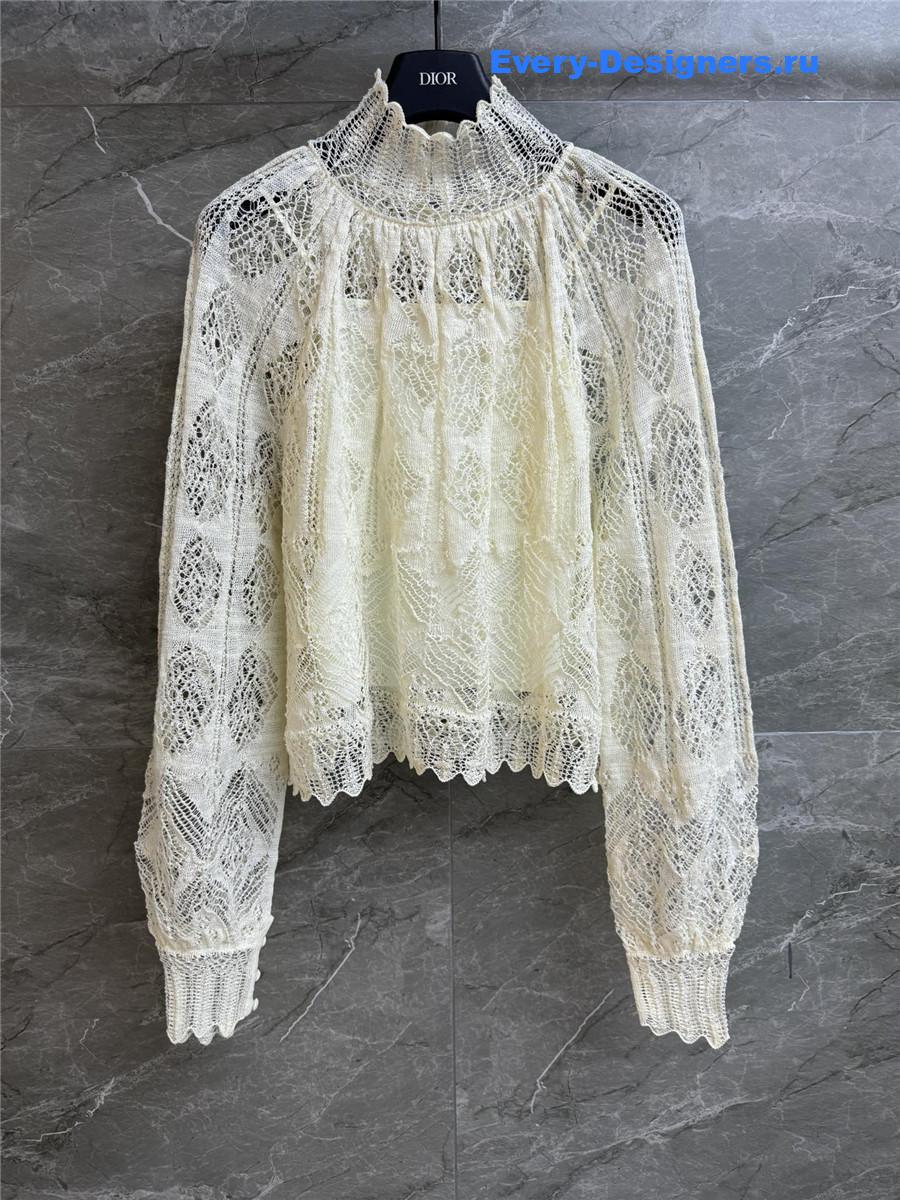 D10r hollow lace high collar top