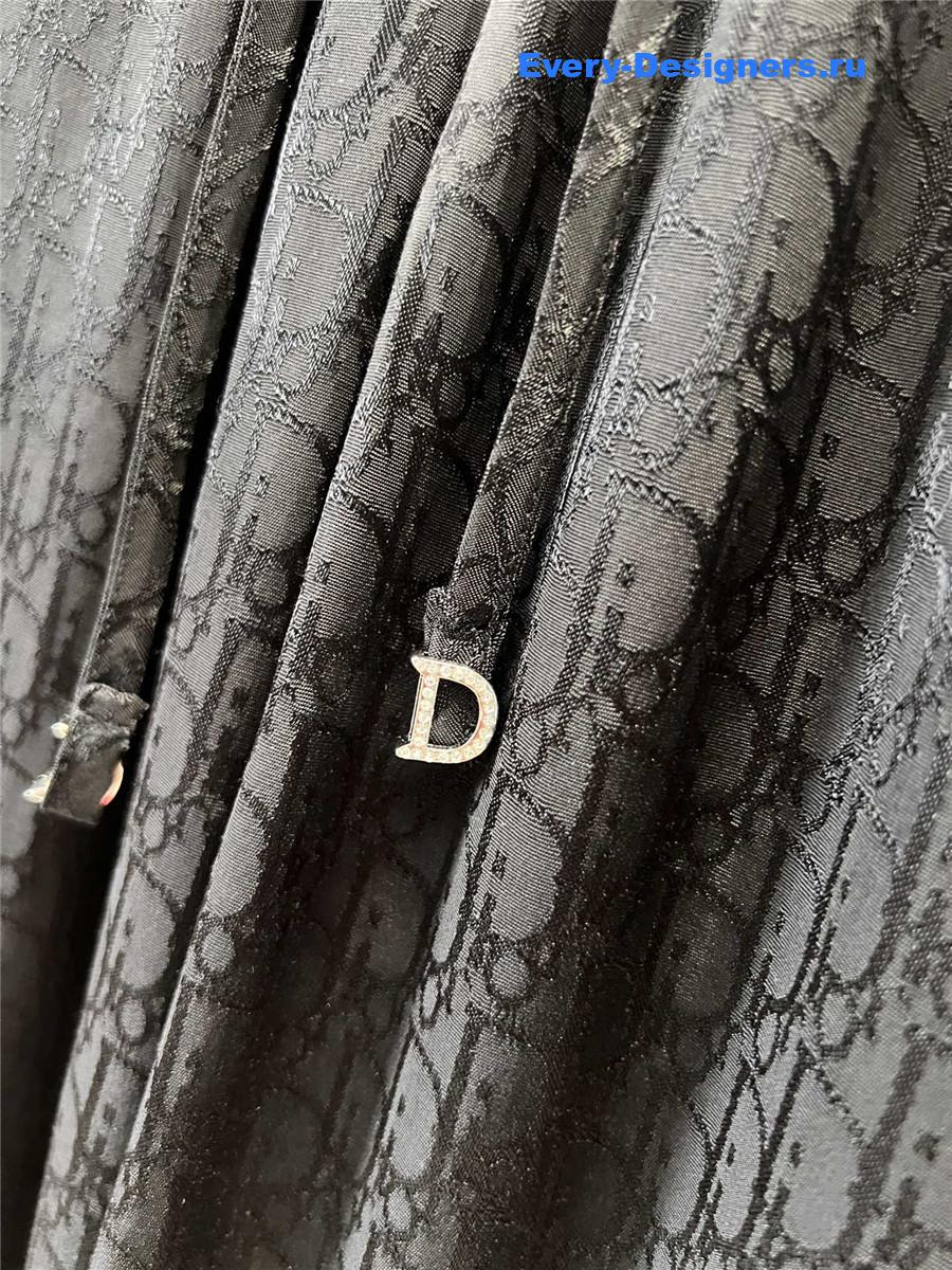 D10r bee embroidered black trousers