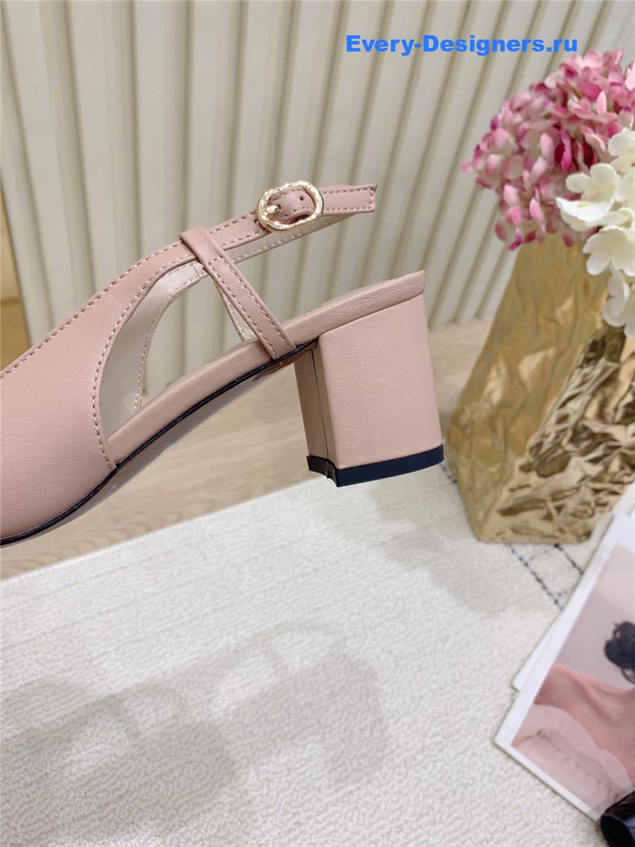 Va1e*ntin0 pink rockstud slingback pumps