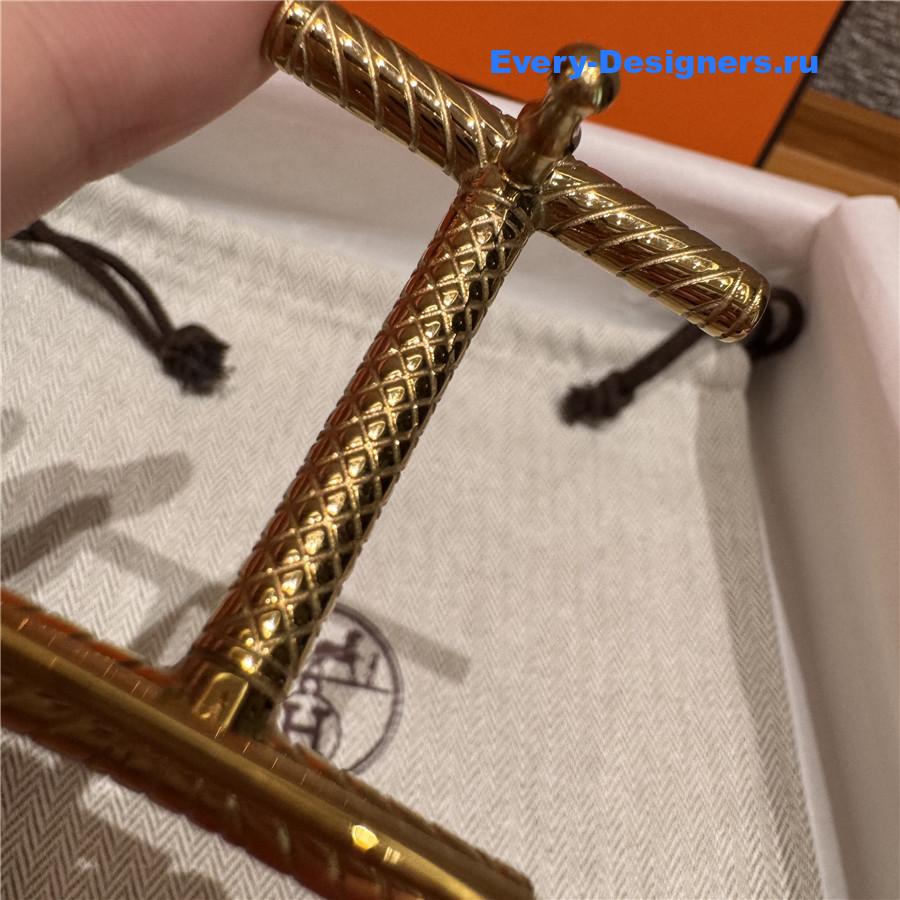 H**me5 hisseo green leather belt