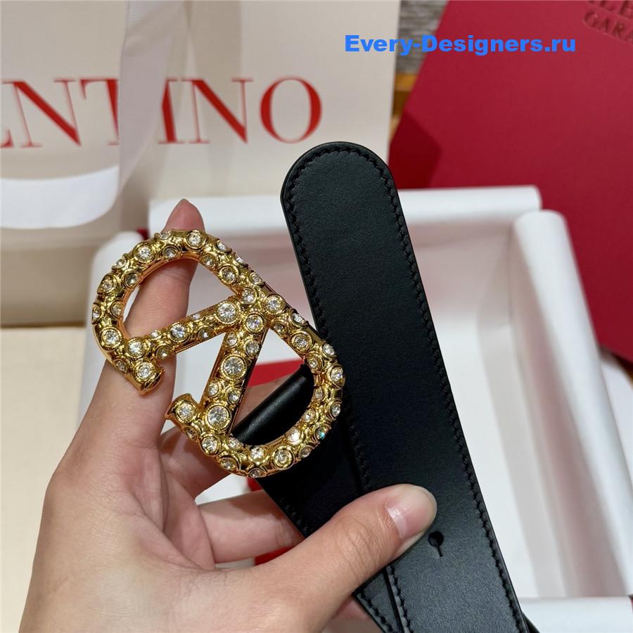 Va1e*ntin0 vlogo gold buckle black belt