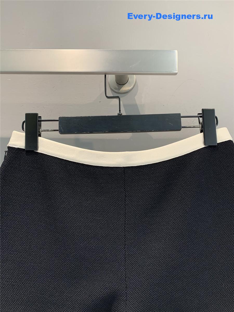 D10r high-rise terry shorts