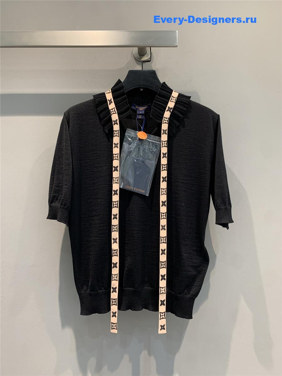 l0vis Vvtt0n logo ribbon black short sleeves