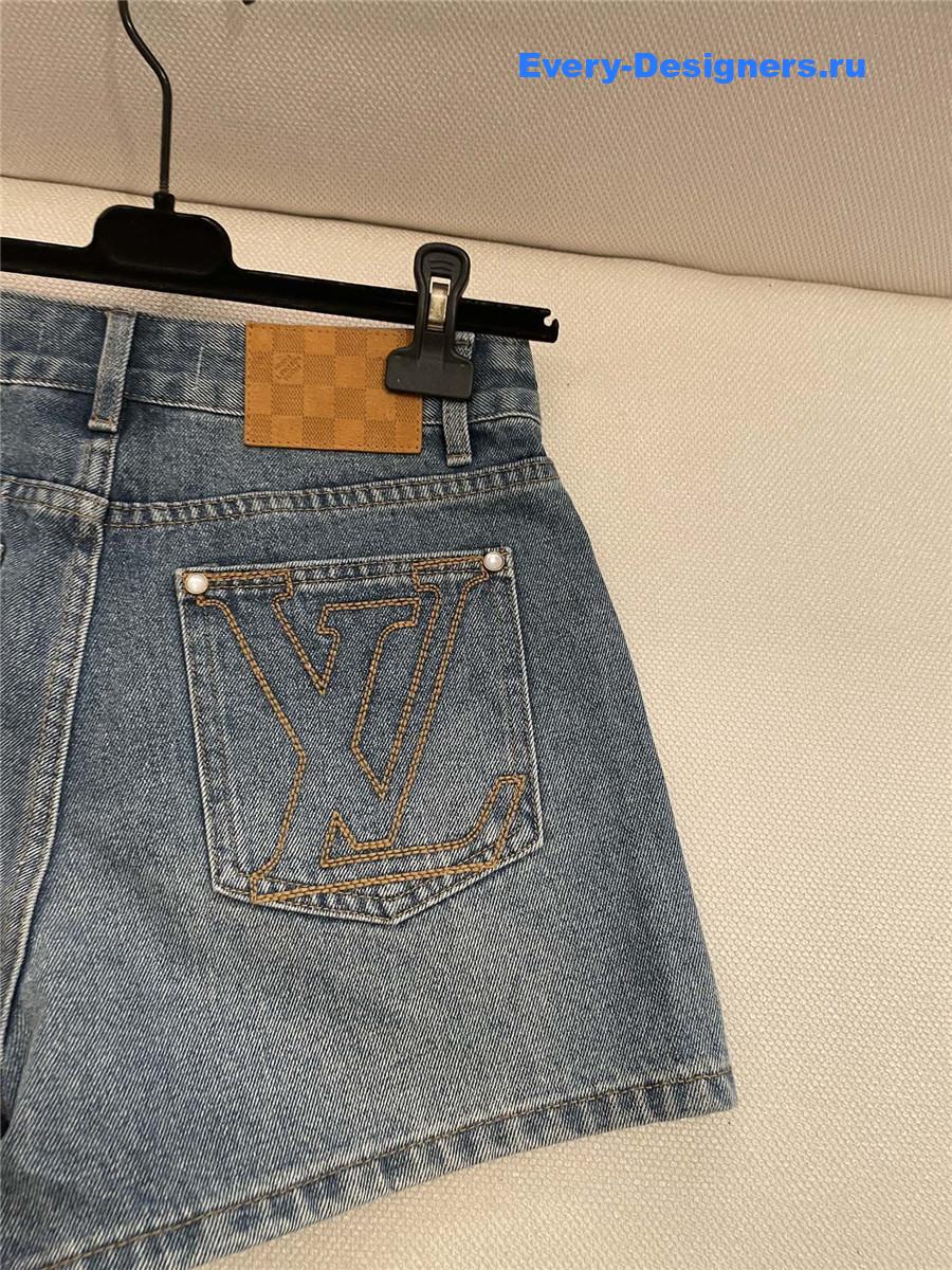 l0vis Vvtt0n washed blue denim shorts