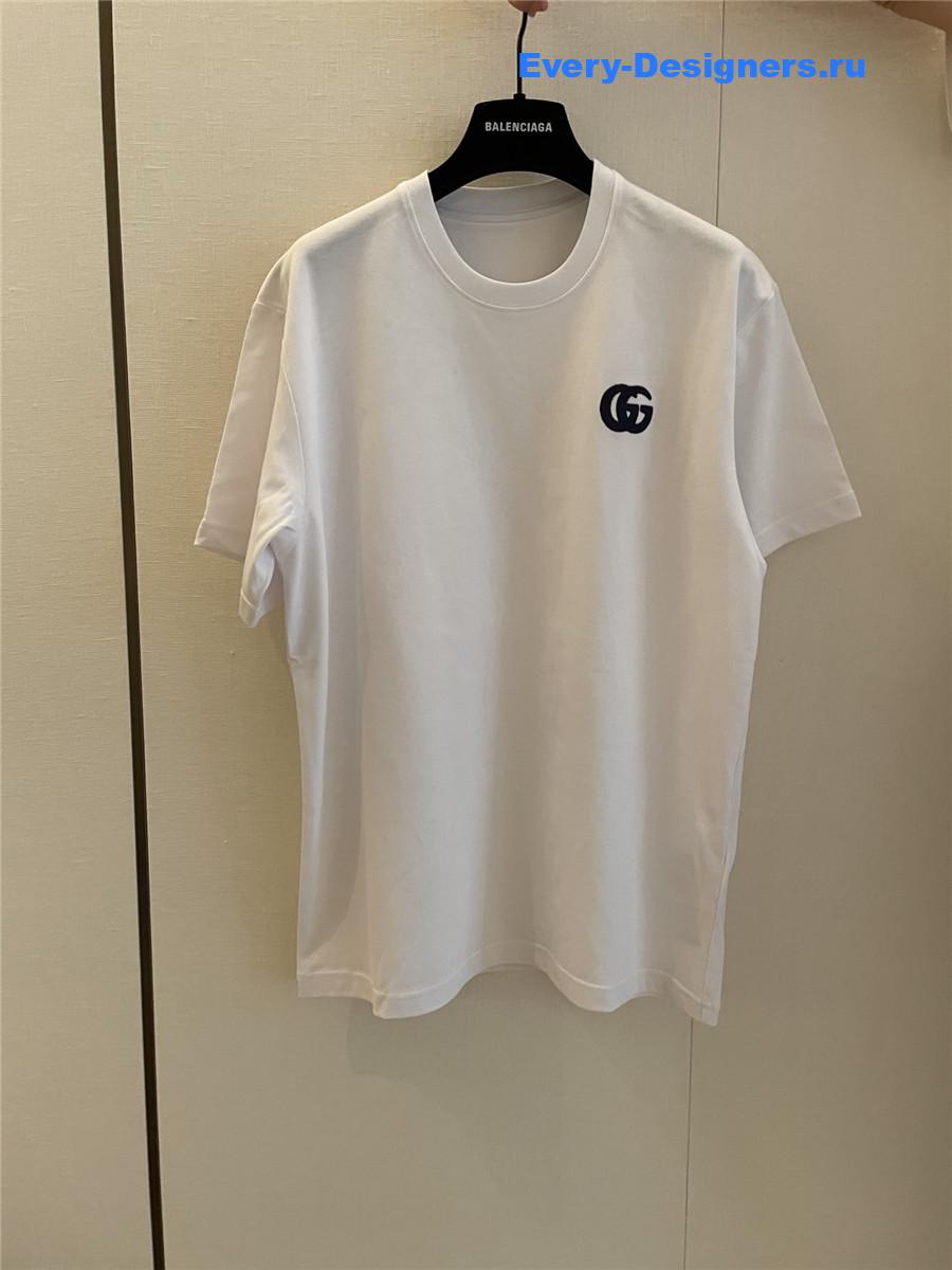 Gvc*1 embroidered logo t-shirt