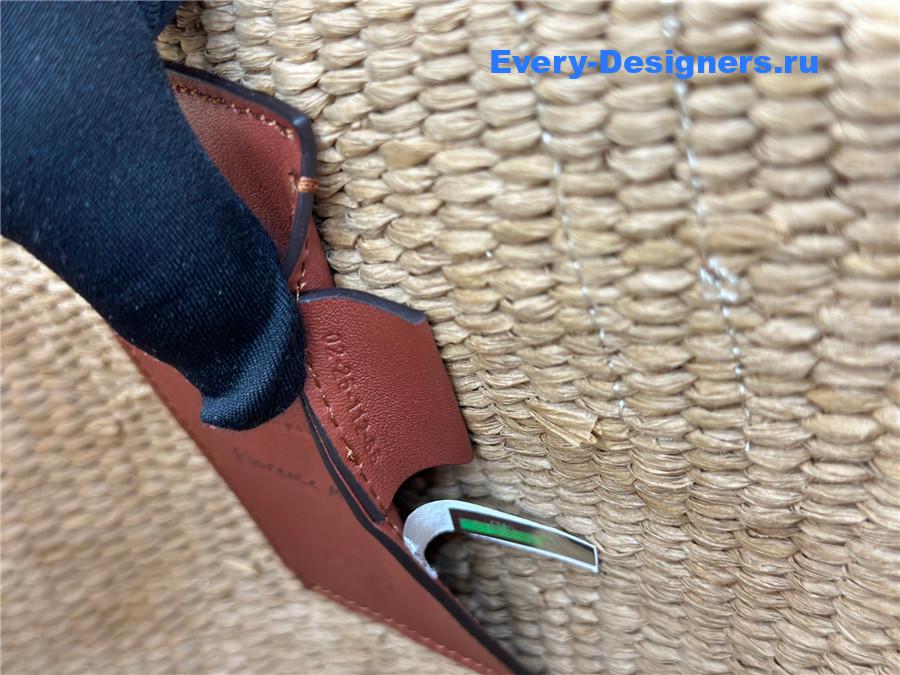 Chloé Horse Medal Basket Bag