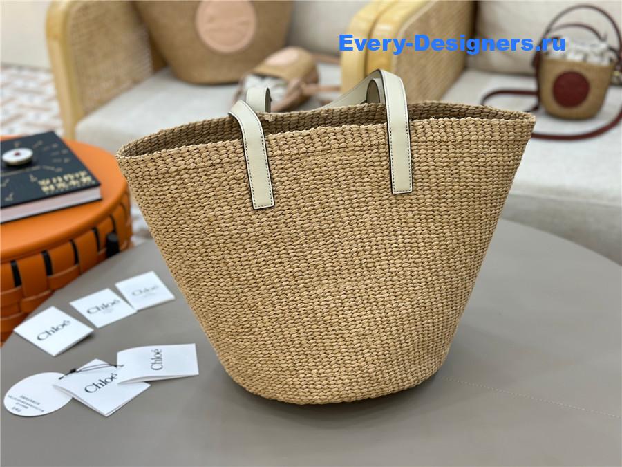 Chloé Horse Medal Basket