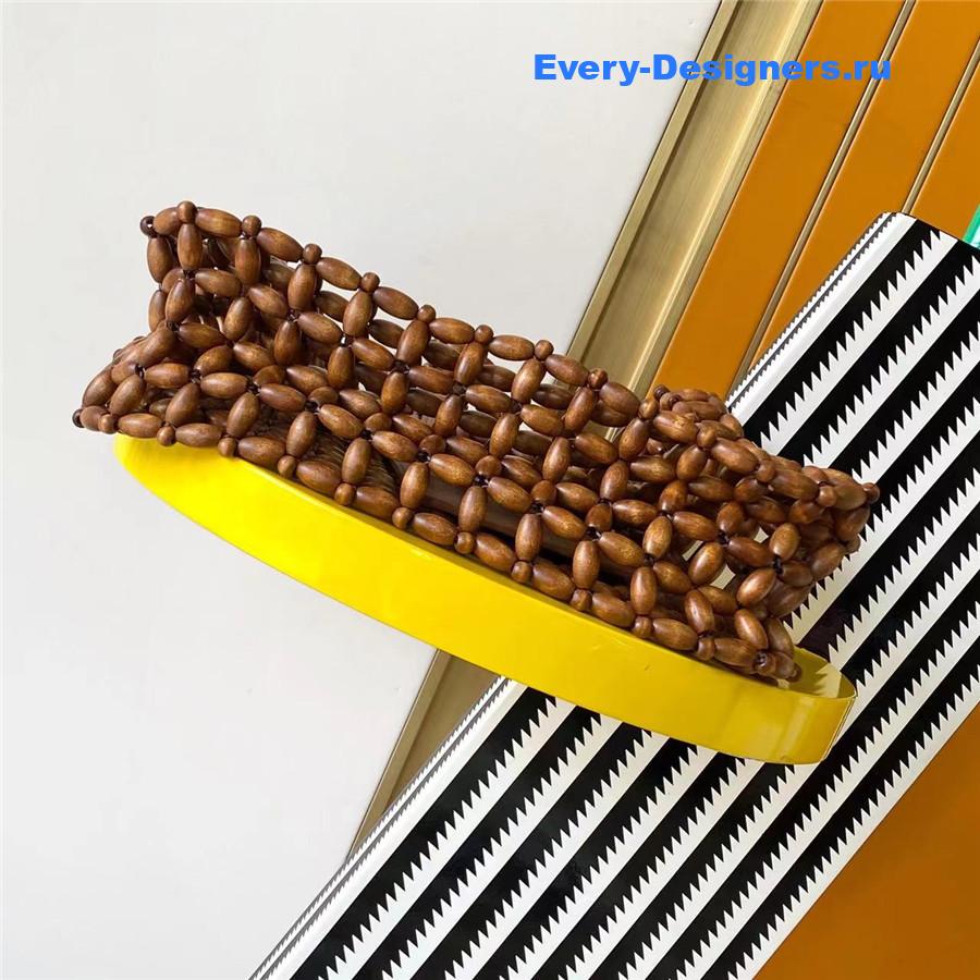 Sa1nt Lau*nt le 5 À 7 beaded wood hobo bag