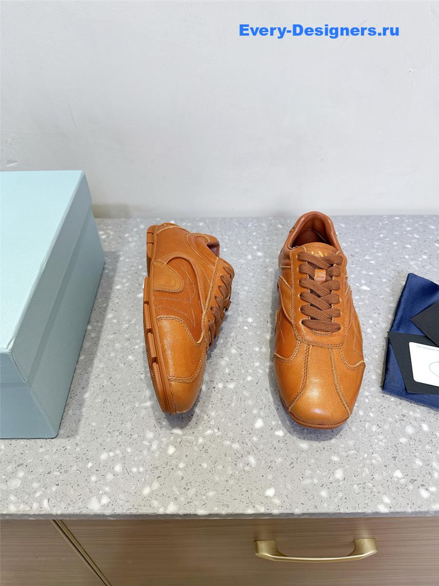 Pra*a brown leather sneakers