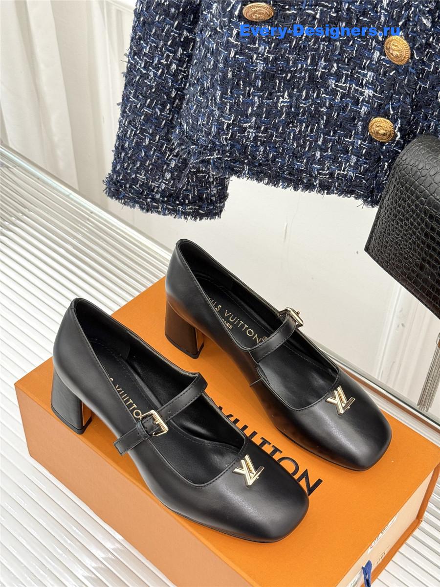 l0vis Vvtt0n black shake pumps