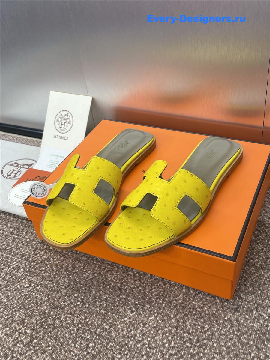 H**me5 yellow ostrich oran sandals