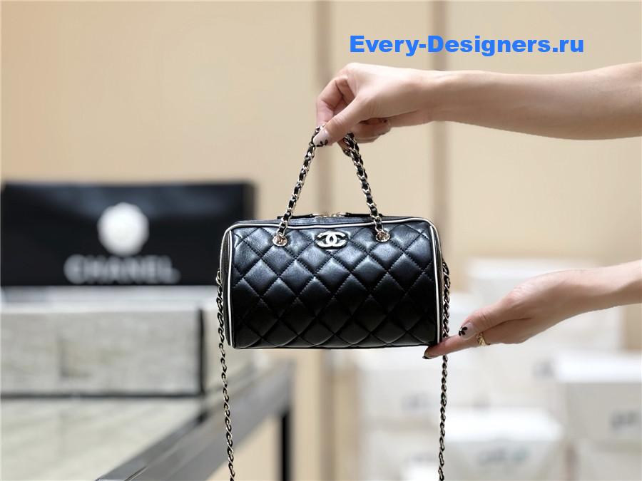 Ch**el black matelasse clutch