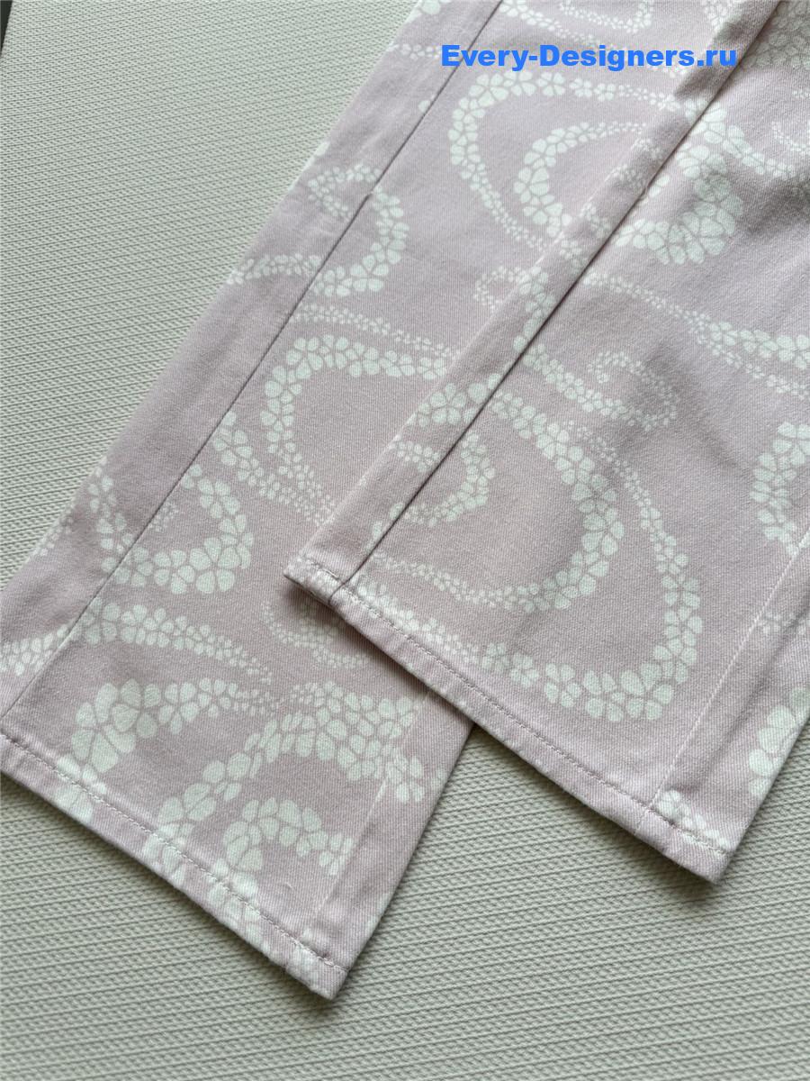 Ch**el pink printed denim jeans