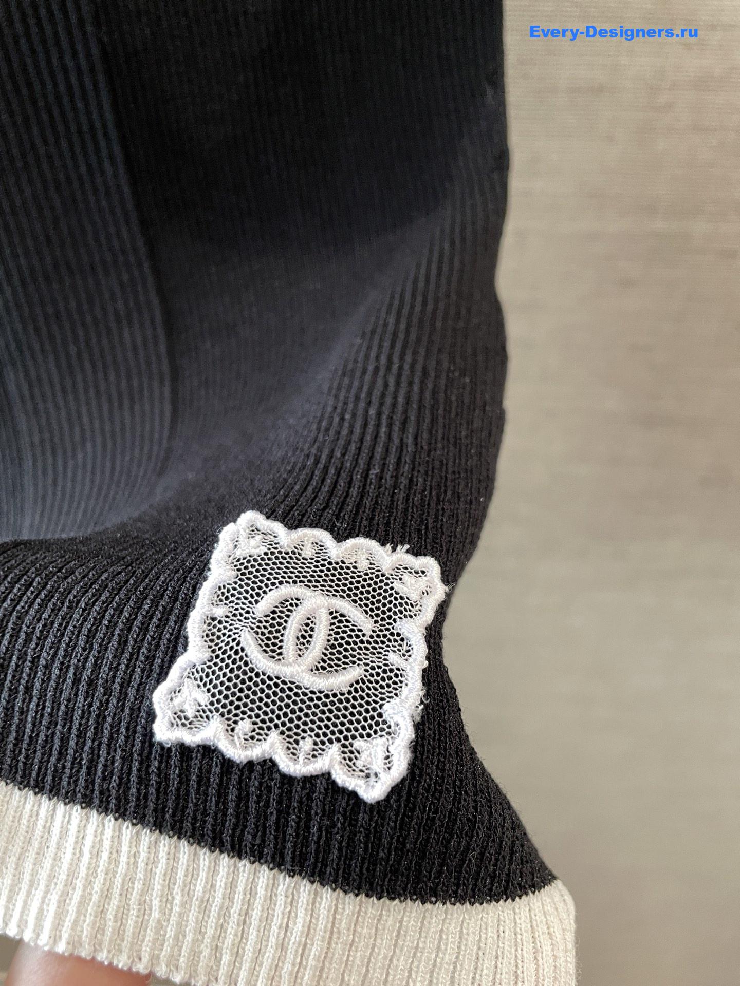 Ch**el black embroidered t-shirt