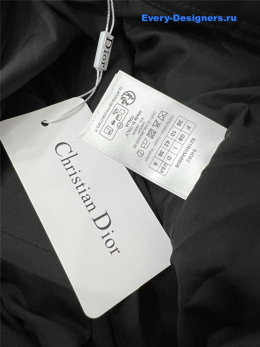 D10r belted black skirt