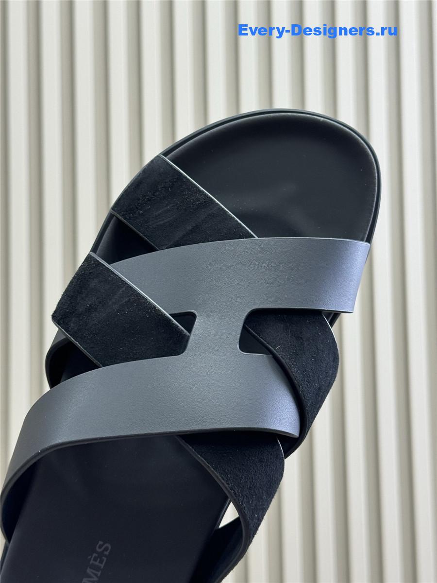 H**me5 black kazimir sandals