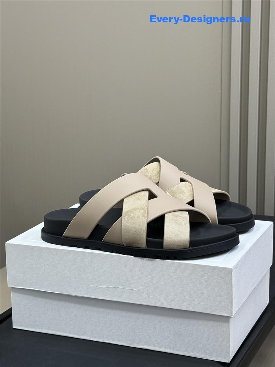 H**me5 beige kazimir sandals