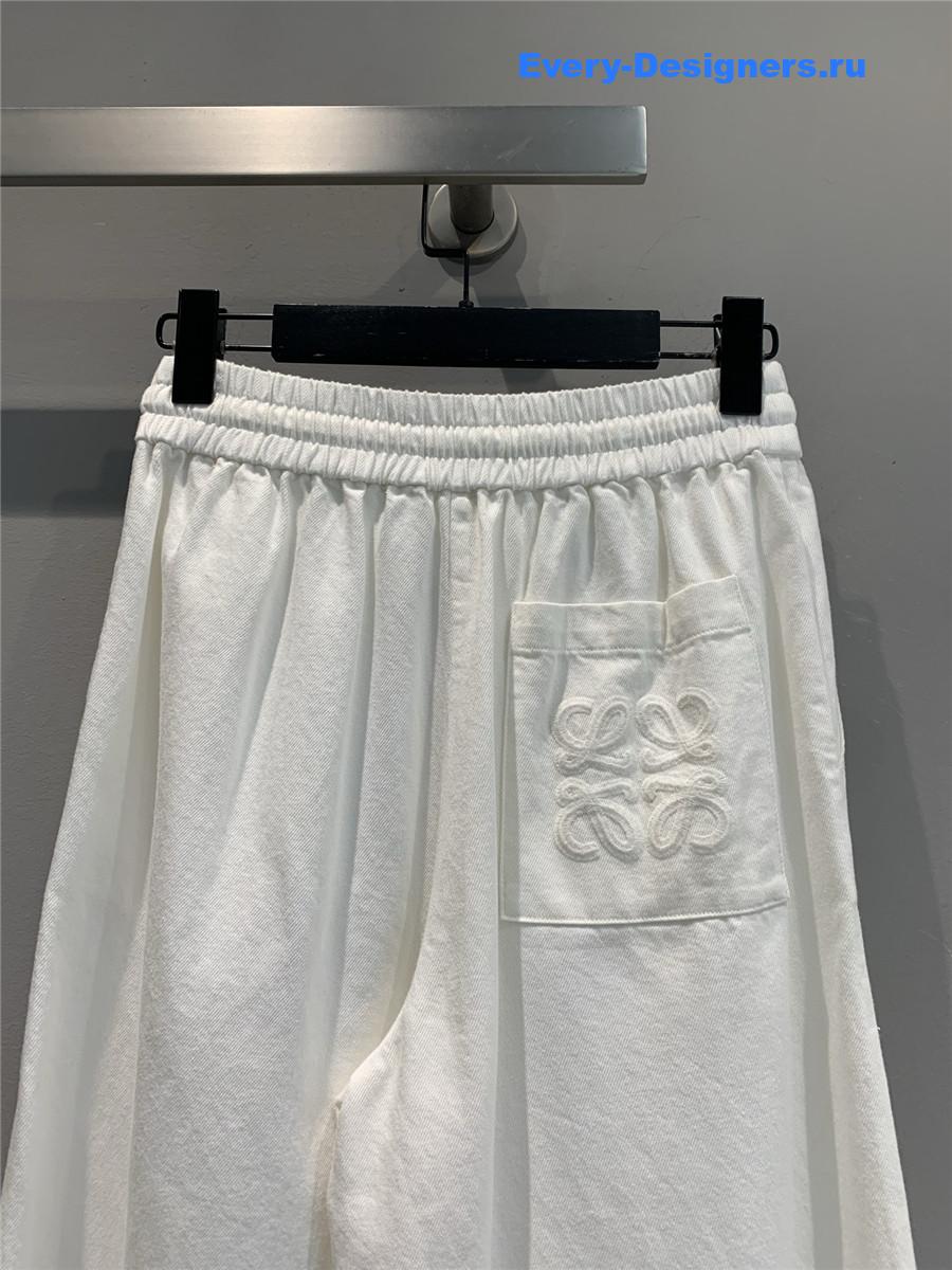 L0ew* white wide-leg cropped trousers