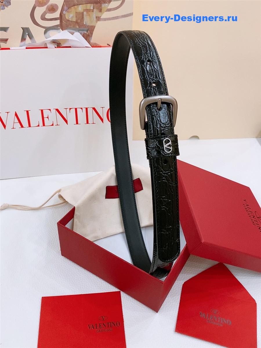 Va1e*ntin0 silver vlogo belt in black