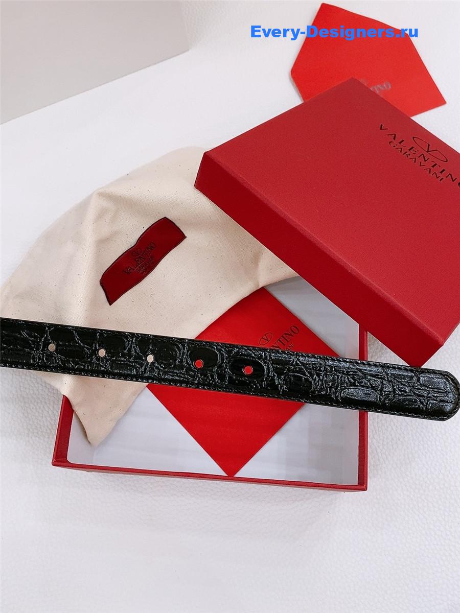 Va1e*ntin0 silver vlogo belt in black