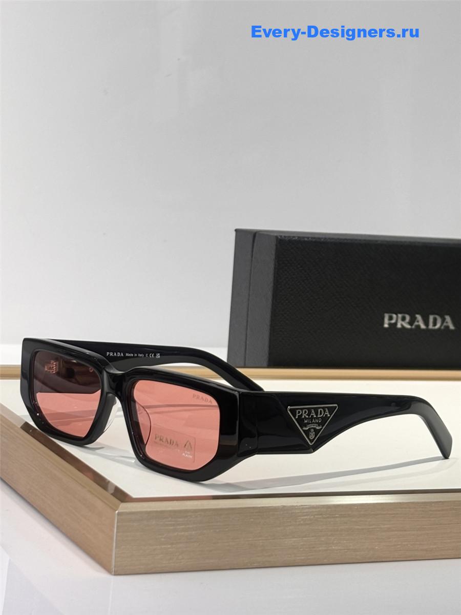 Pra*a spr09z sunglasses
