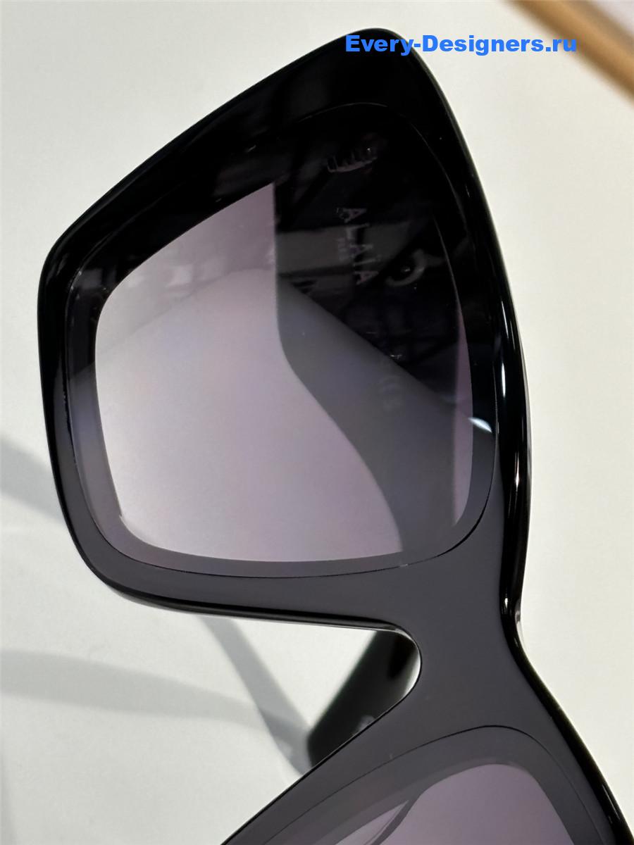 ALAIA AA0070S Black Sunglasses