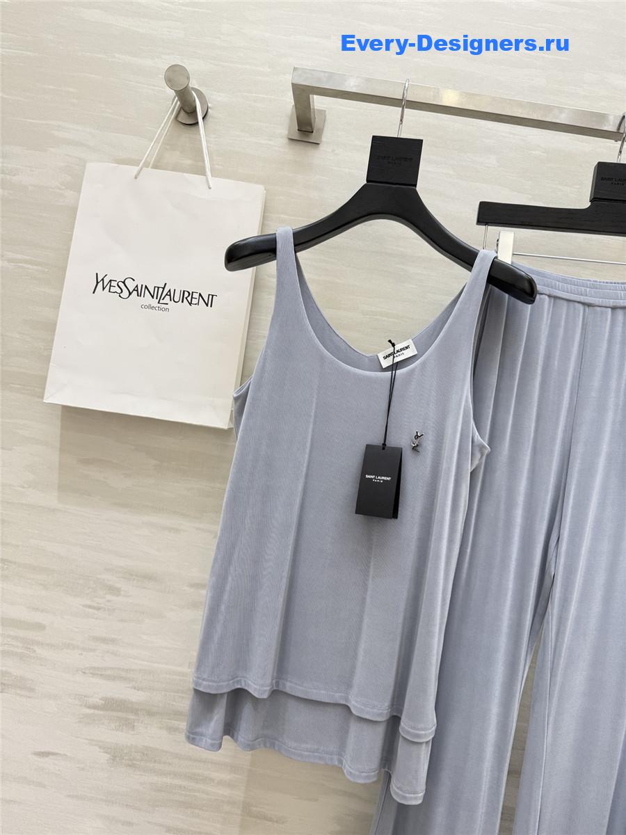 Sa1nt Lau*nt gray vest suit