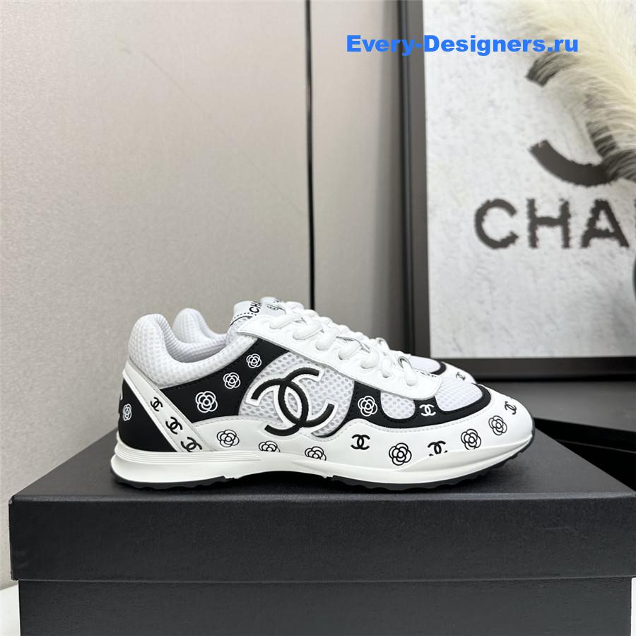 Ch**el cc logo white black sneaker