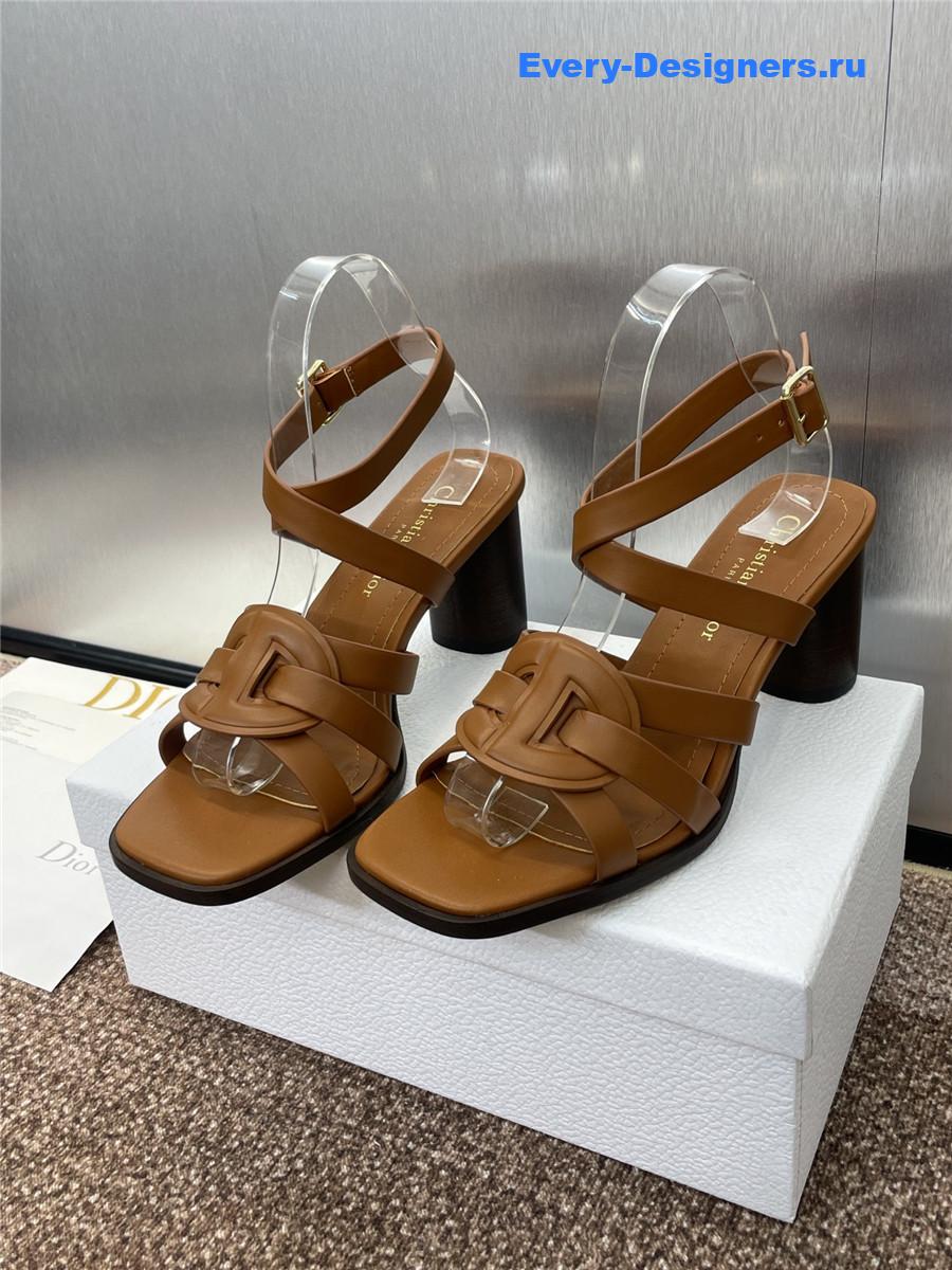 D10r d-club brown heeled sandal
