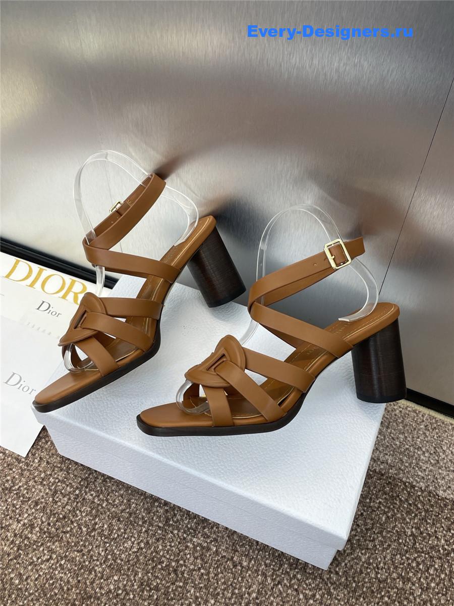 D10r d-club brown heeled sandal
