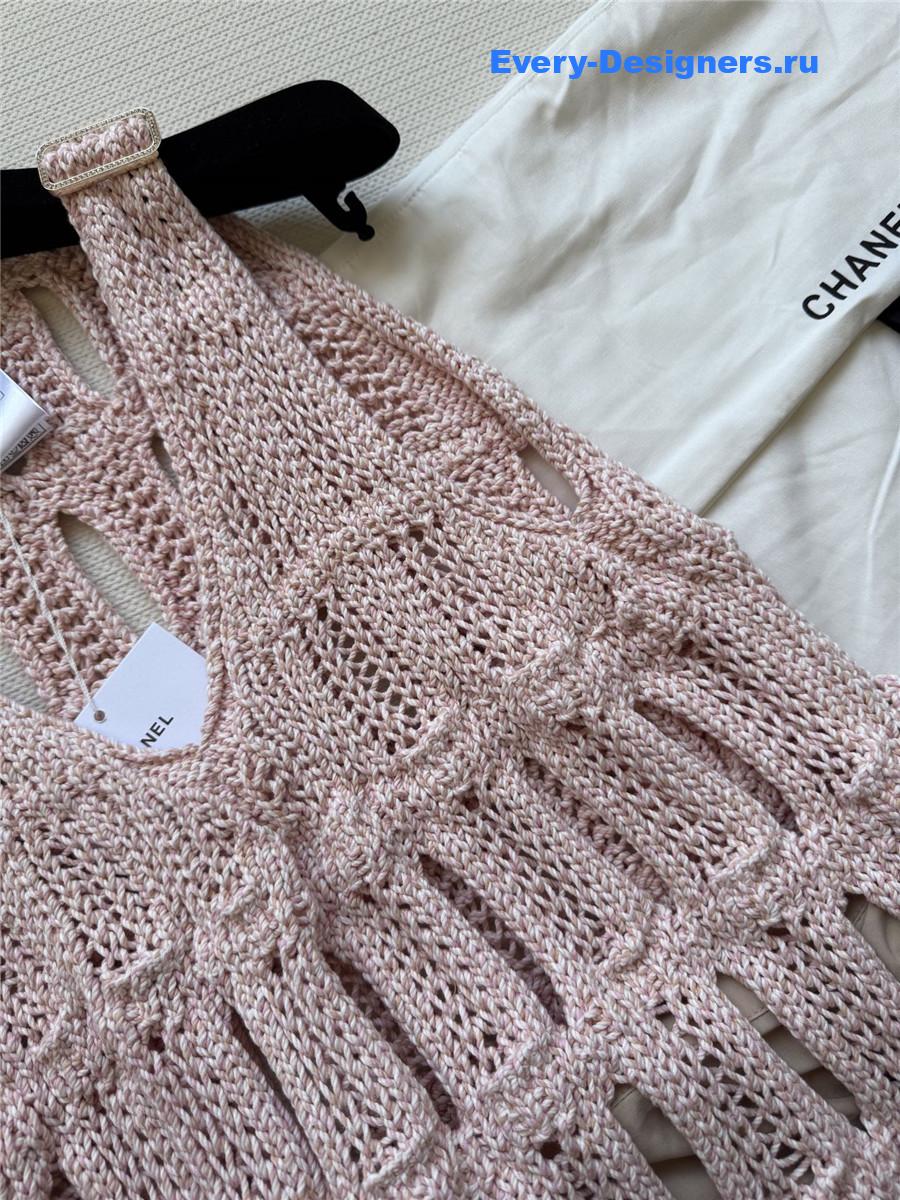 Ch**el pink hollow knit skirt