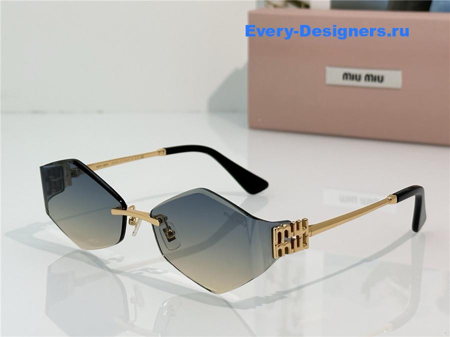Miu Miu MU140AV Sunglasses