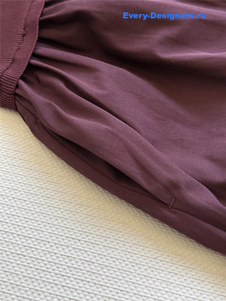 D10r sleeveless pleated burgundy mini dress