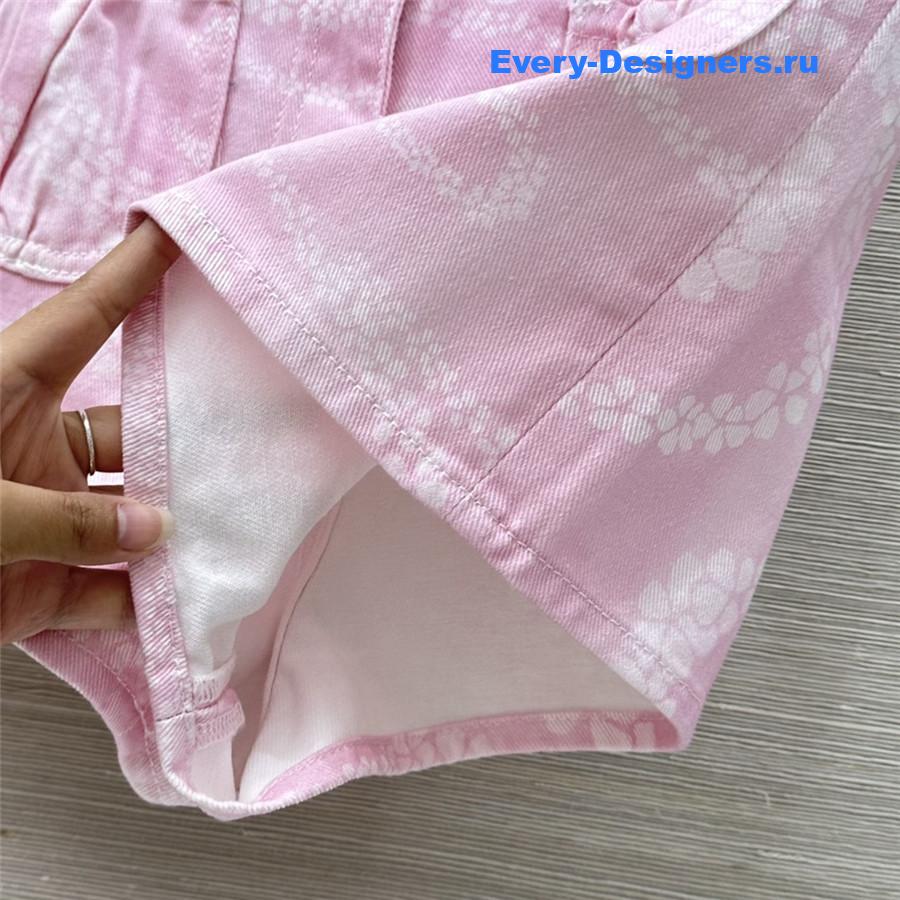 Ch**el pink denim shorts