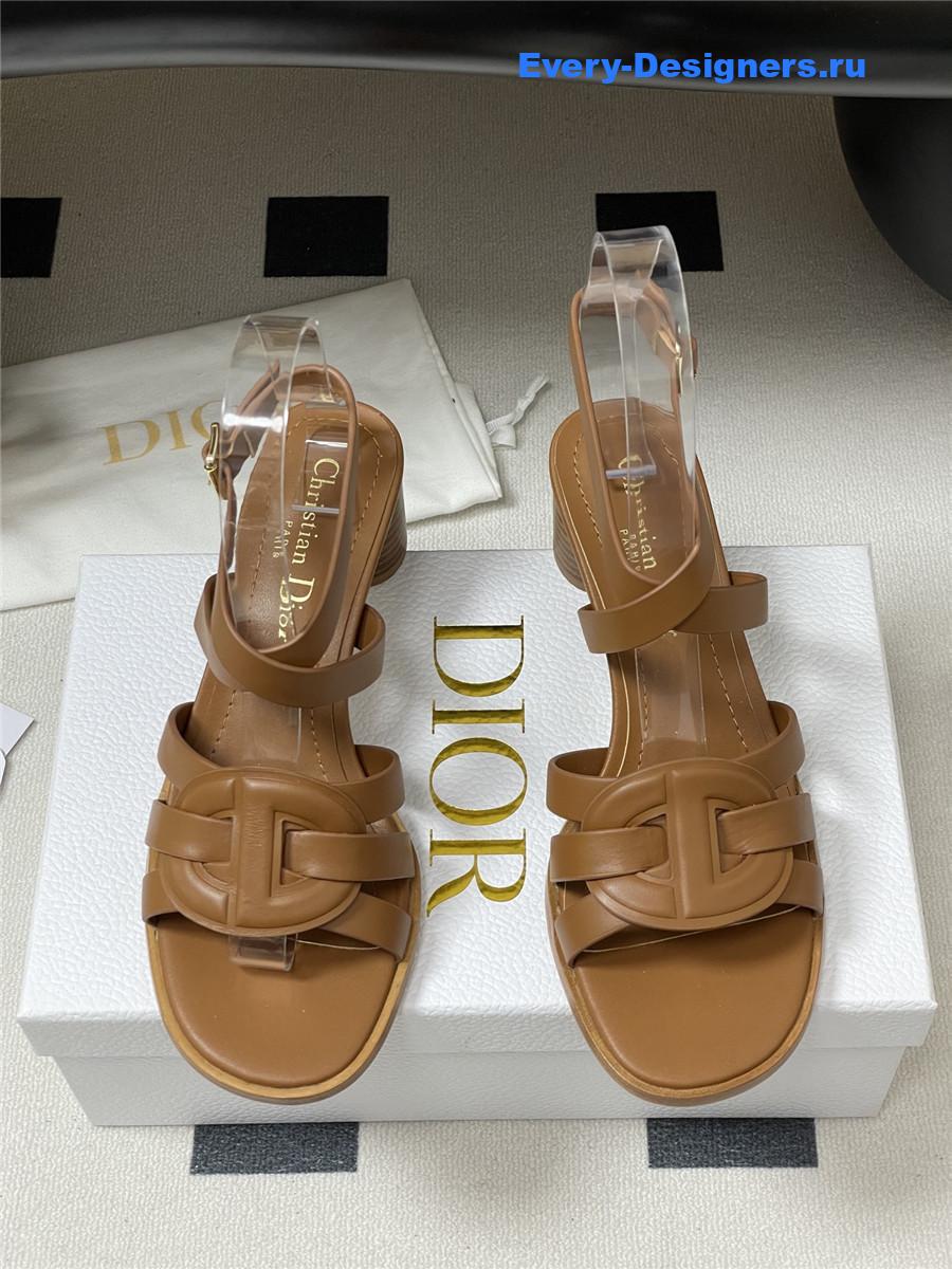 D10r d-club brown heeled sandals