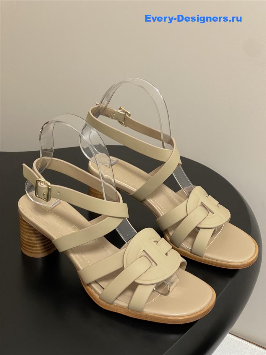 D10r d-club green heeled sandals