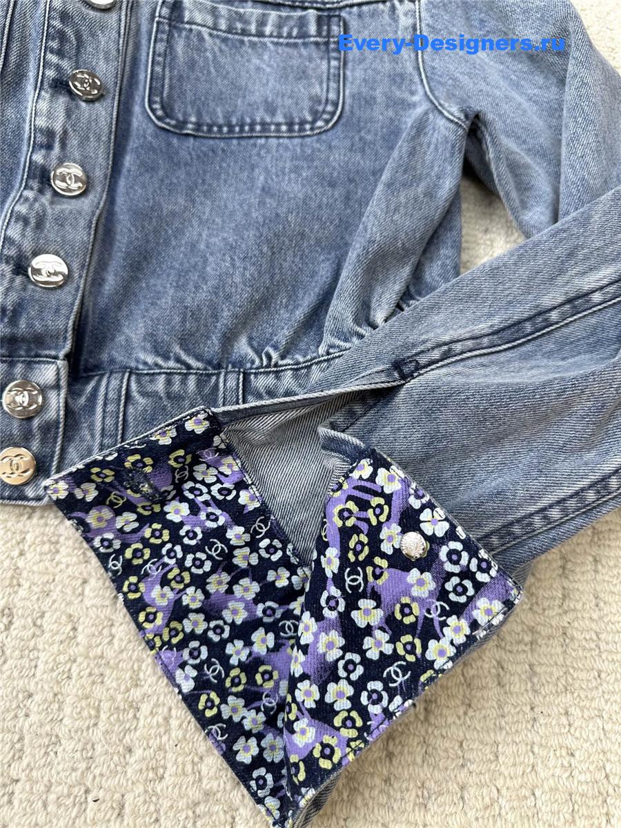 Ch**el cropped denim jacket