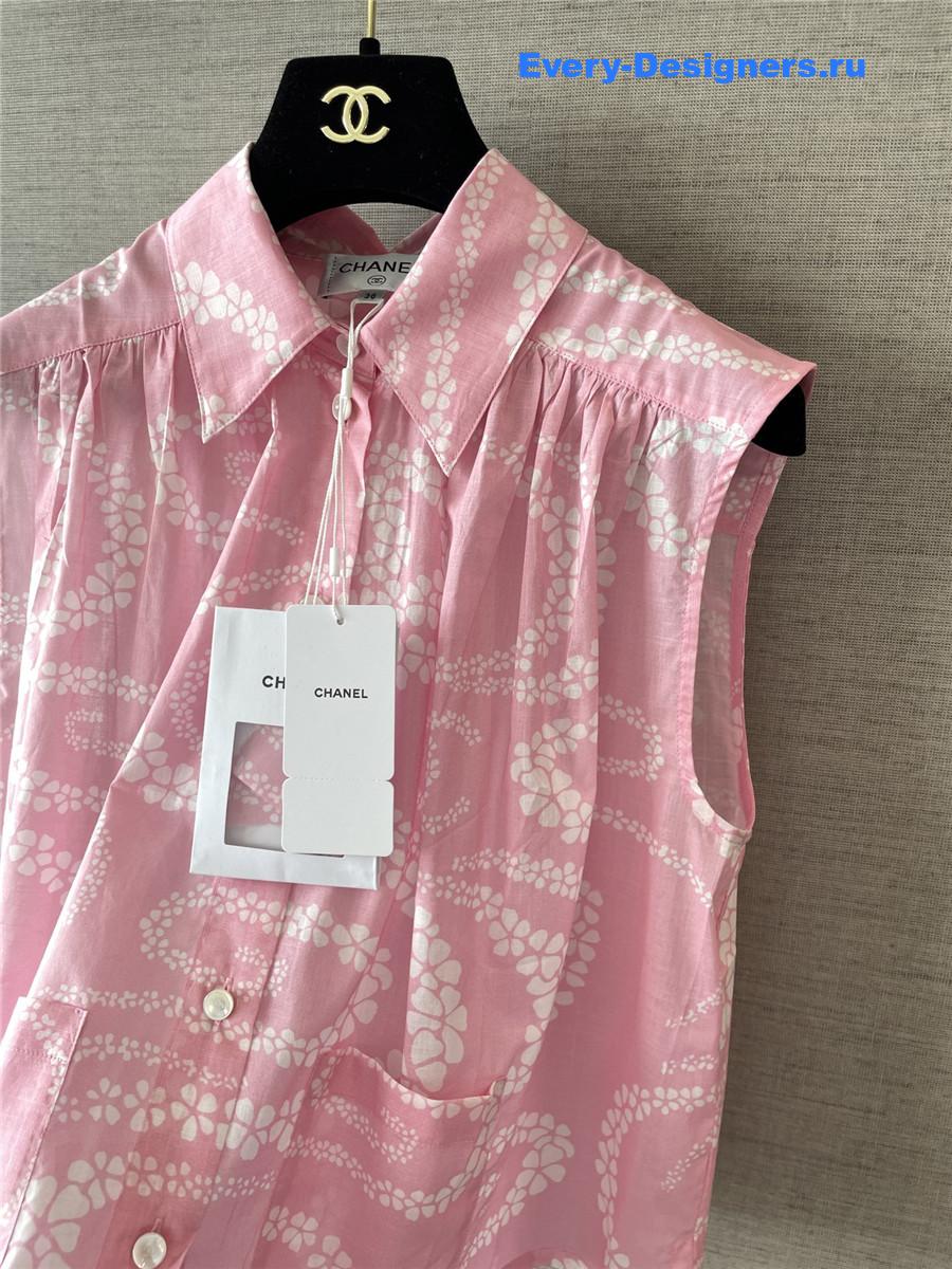 Ch**el coco beach pink vest