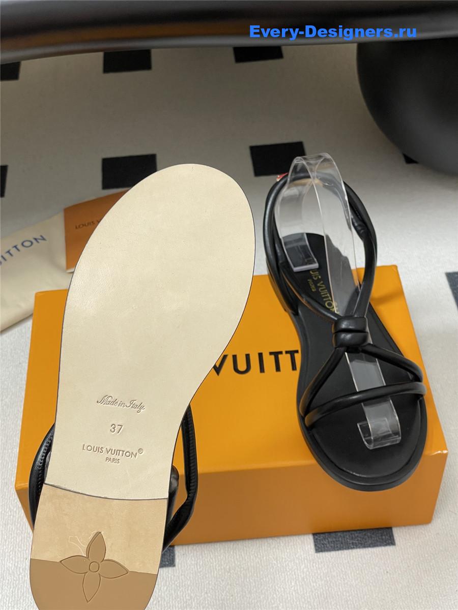 l0vis Vvtt0n black rivage sandals