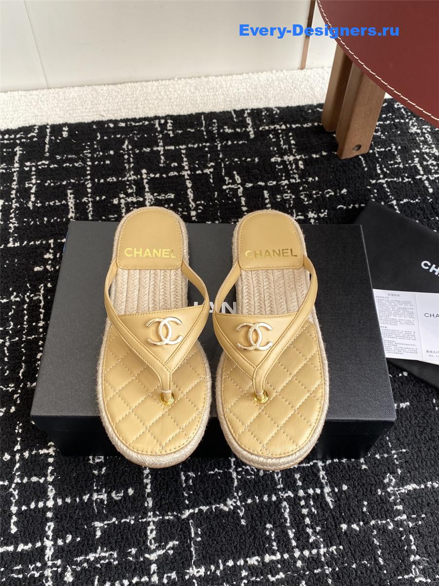 Ch**el beige suede thongs